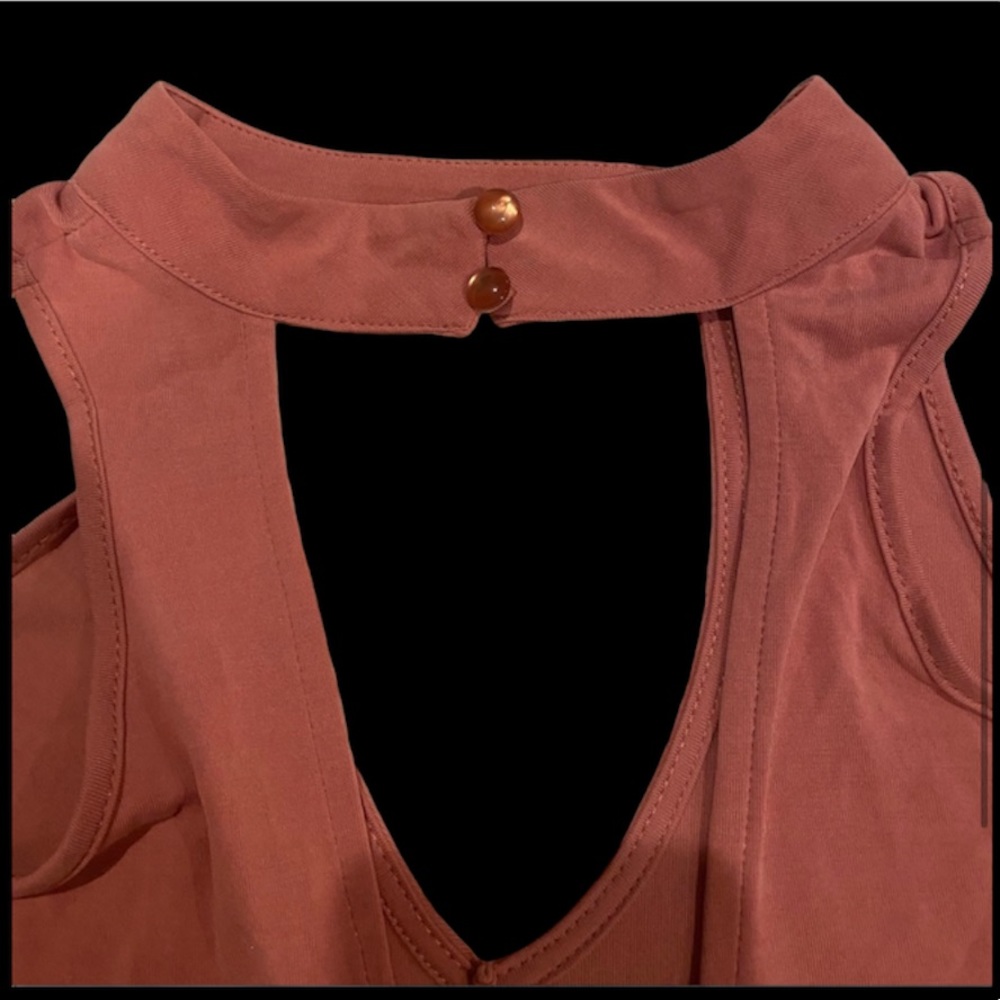 Francesca’s Off-Shoulder Blouse - Picture 3 of 6
